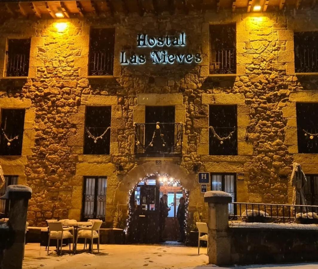 Hostal Las Nieves Salduero Exterior foto