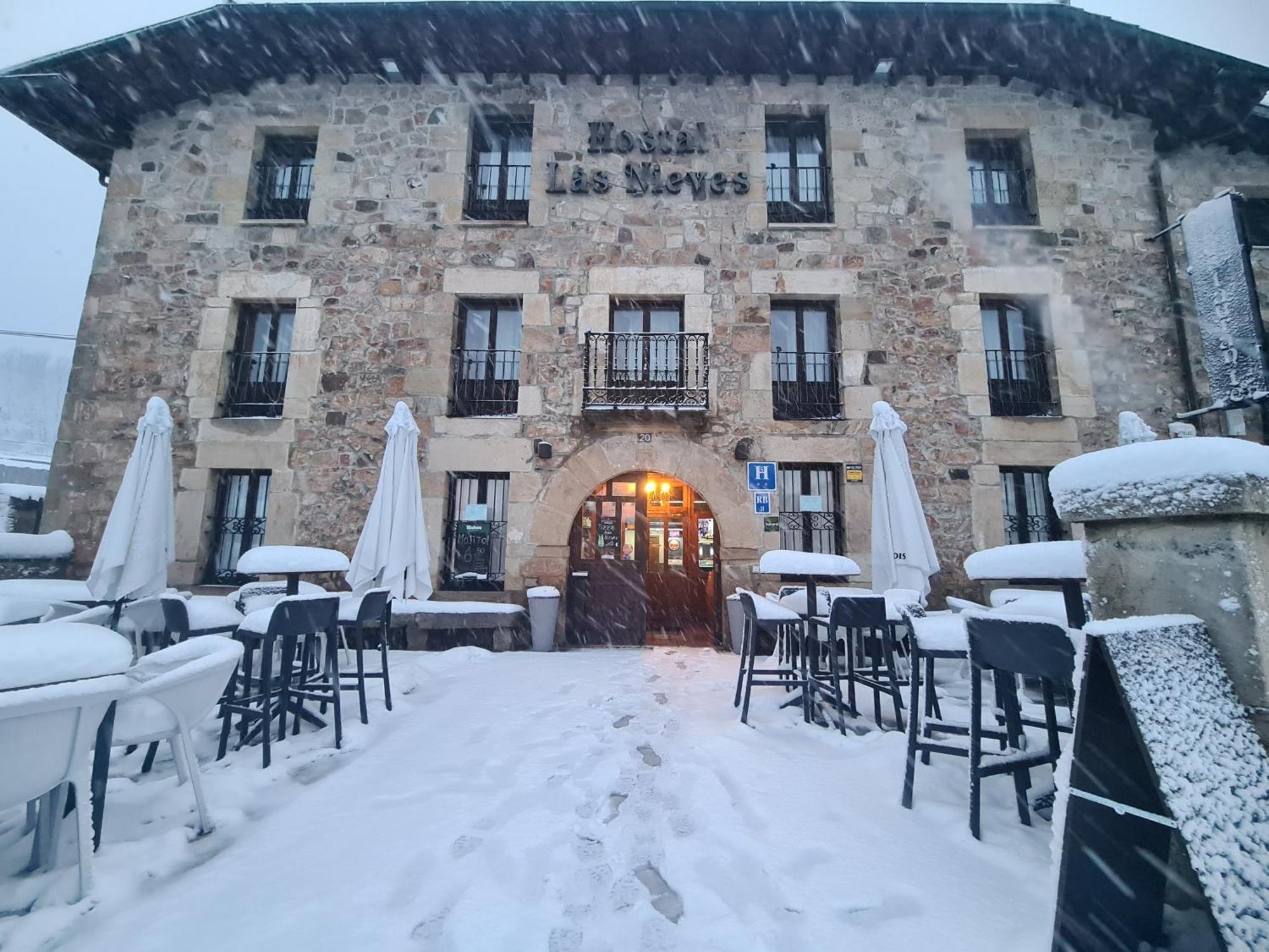 Hostal Las Nieves Salduero Exterior foto