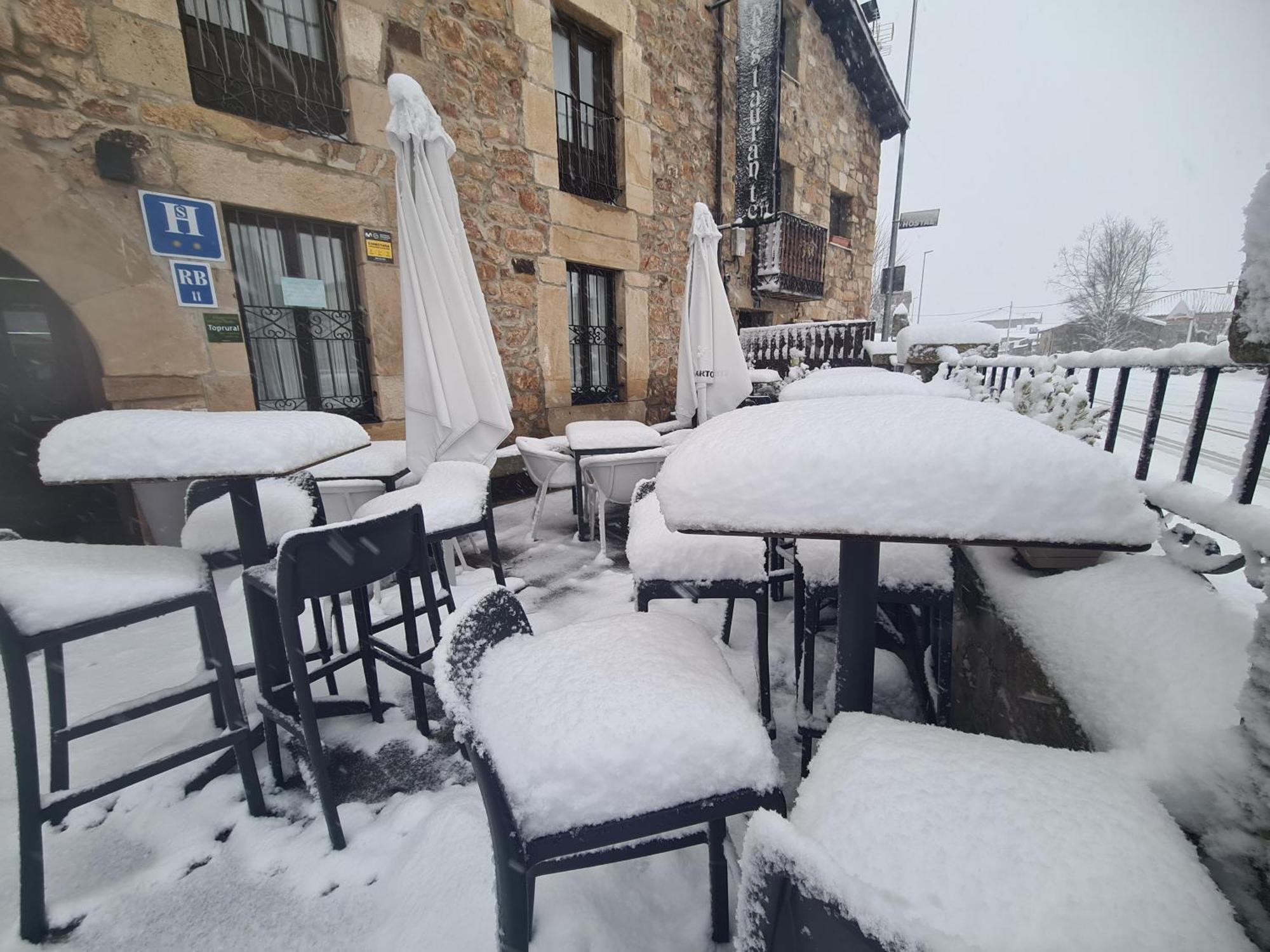 Hostal Las Nieves Salduero Exterior foto